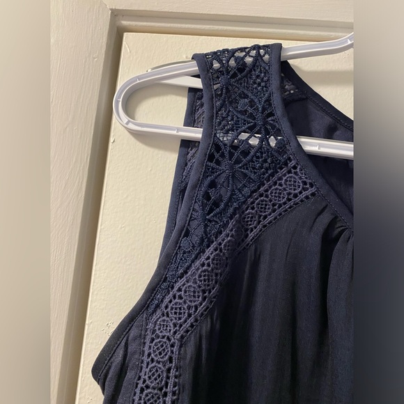 LOFT Sleeveless Top - Picture 5 of 6